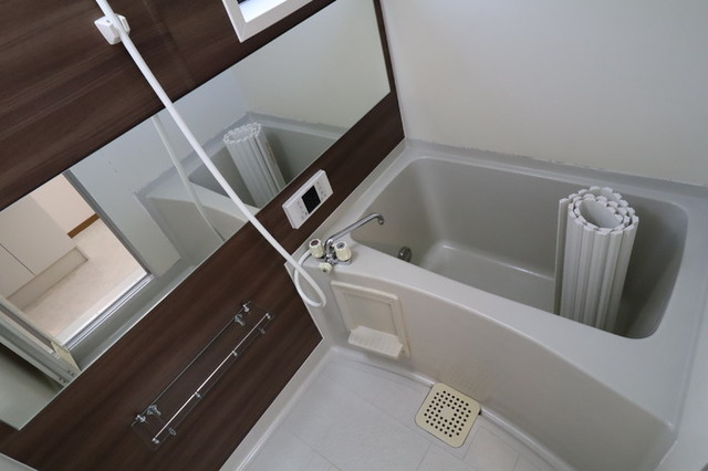 バス・シャワールーム　浴室