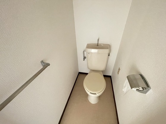 トイレ　※別部屋の写真です