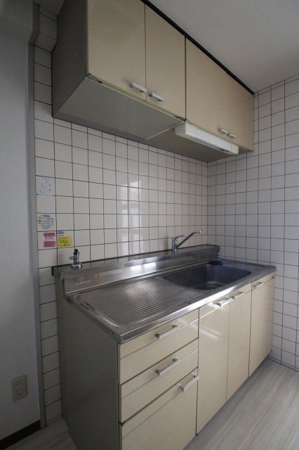 キッチン　※同建物・別号室の写真です