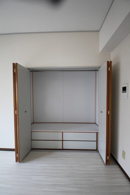収納　※同建物・別号室の写真です