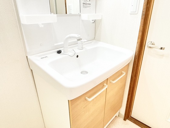 洗面設備　洗髪洗面化粧台