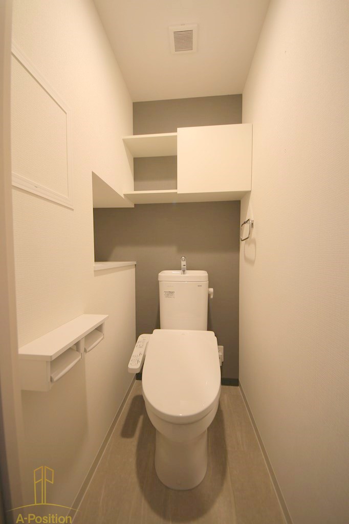 トイレ　リヴェント難波サウス