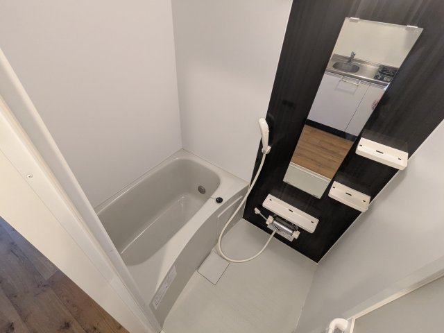 バス・シャワールーム　パルティール上前津