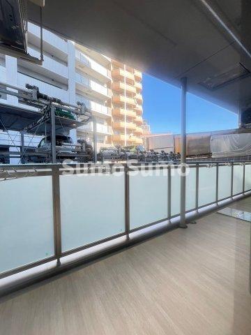 バルコニー　バルコニー付きです