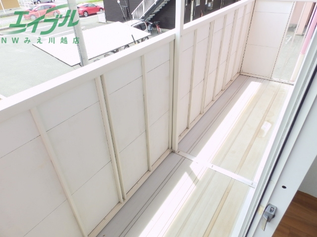 バルコニー　同物件別室の画像です