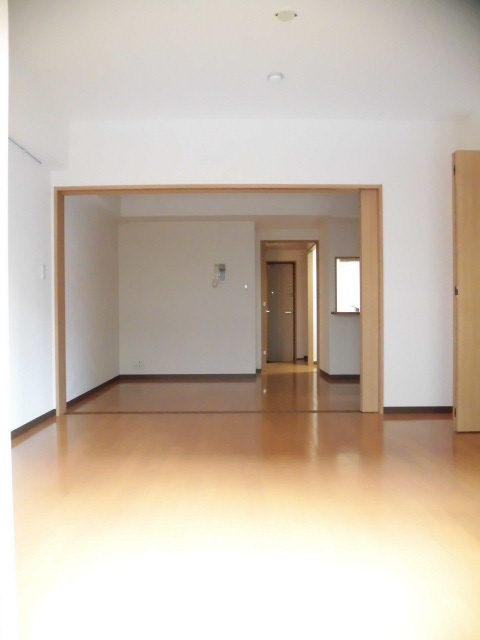 居室・リビング　※別室参考写真