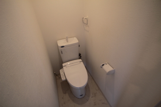 トイレ　※別部屋の写真です