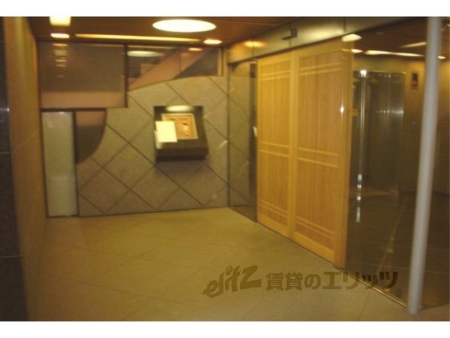 ロビー　ロビー