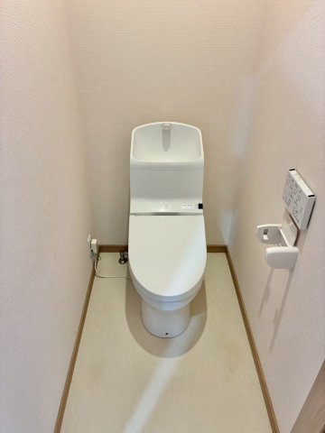 トイレ　シンプルで使いやすいトイレです