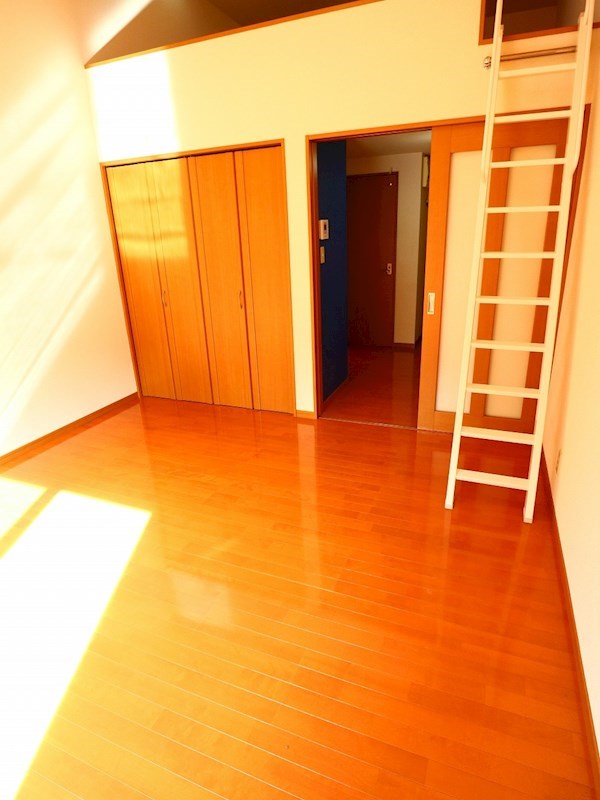 居室・リビング　※別号室参考