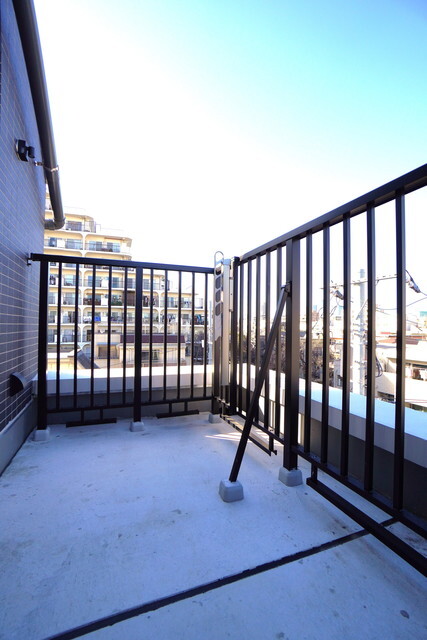 バルコニー　※写真は同タイプ住戸です。