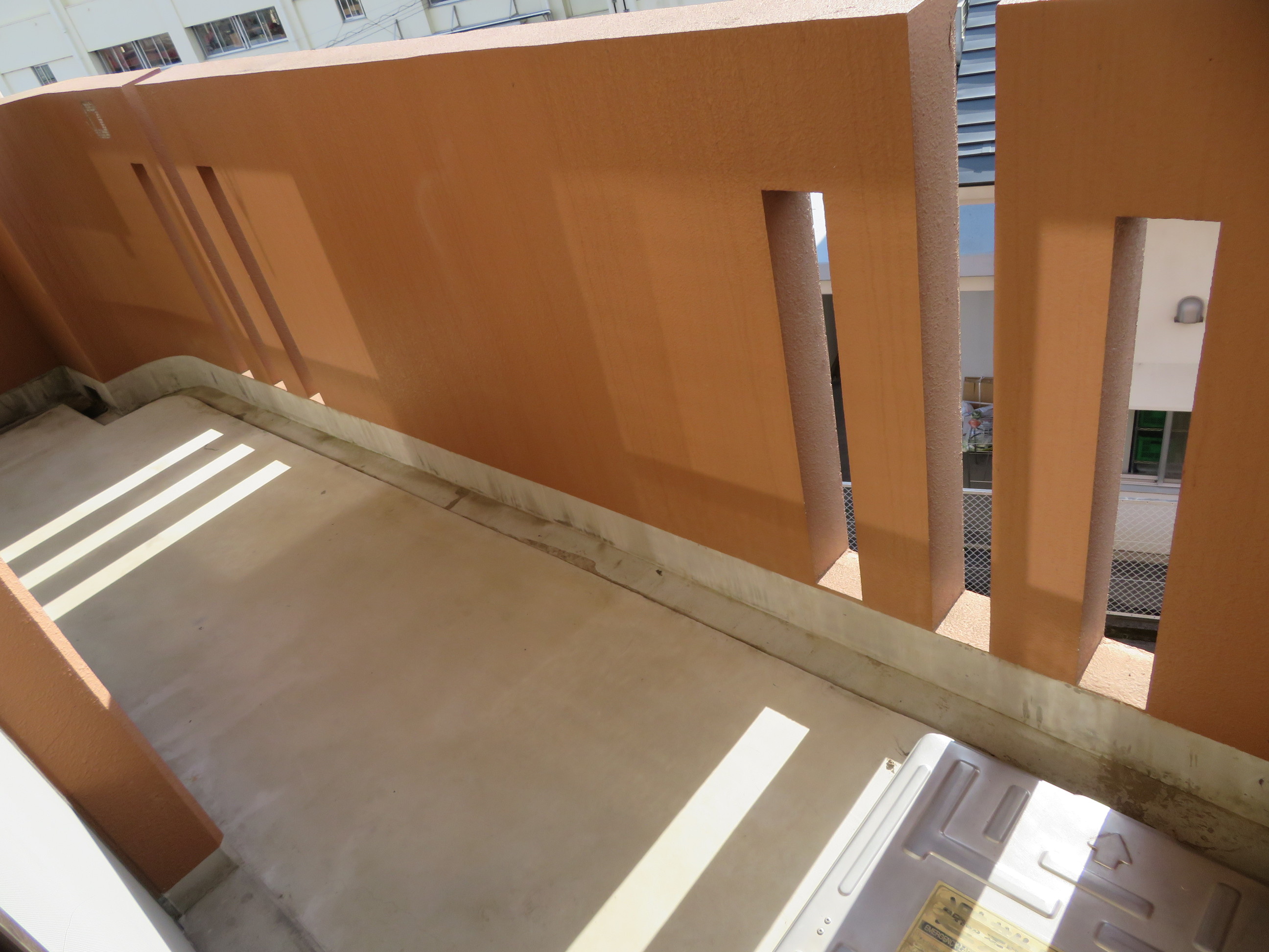 バルコニー　バルコニー広々としています！