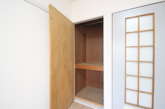収納　※別部屋の写真です