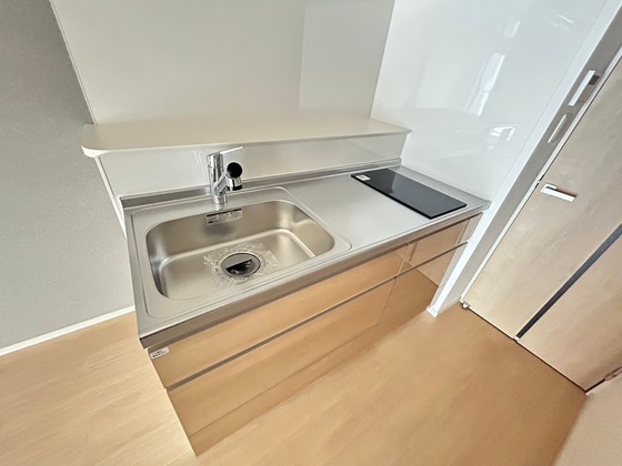 キッチン　※別部屋の写真です