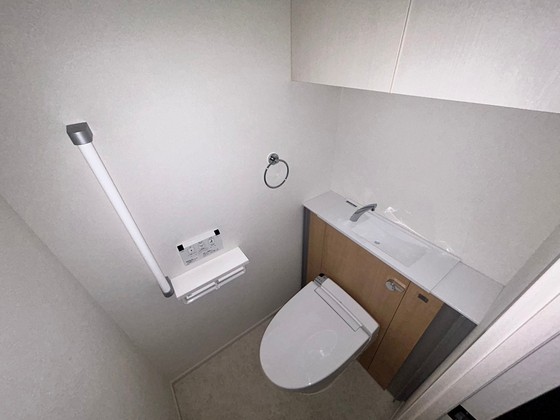 トイレ　※別部屋の写真です