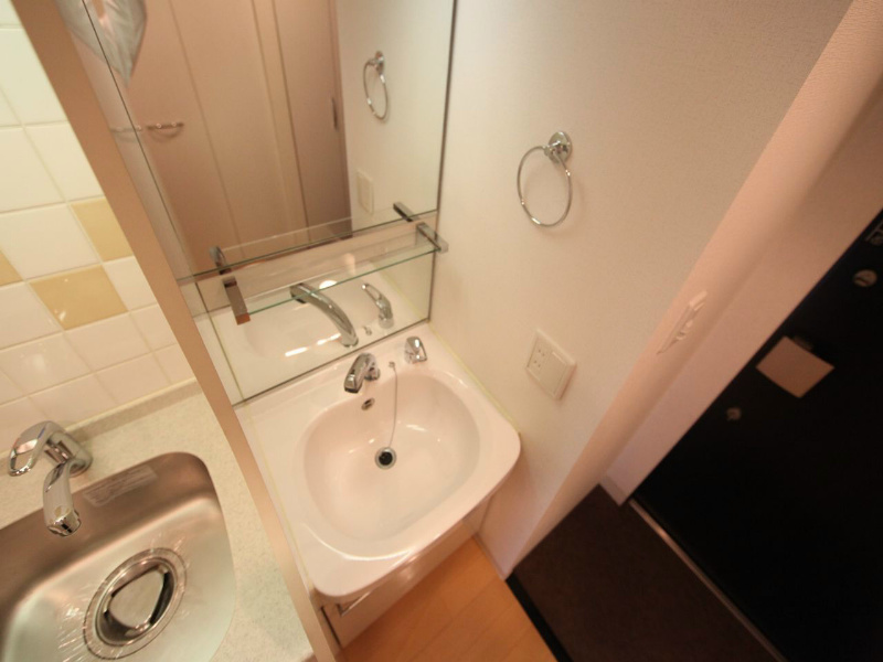 洗面設備　独立洗面台（シャンプードレッサー付）