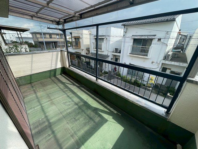 バルコニー　バルコニー