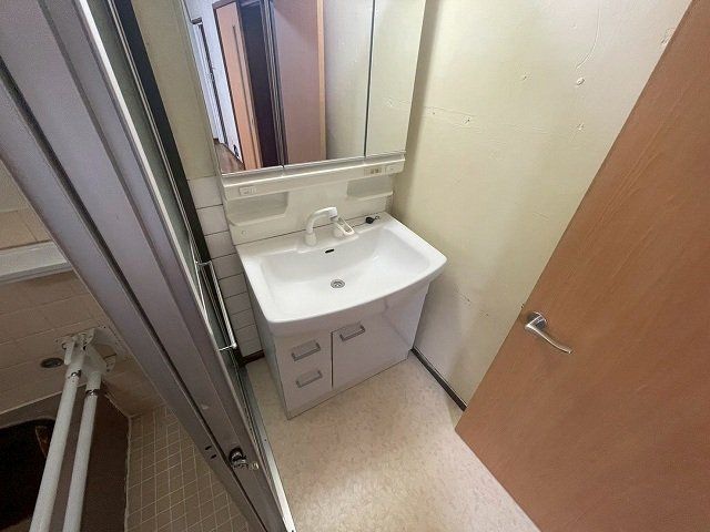 洗面設備　設備