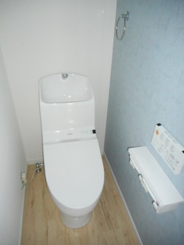 トイレ　トイレもきれいです