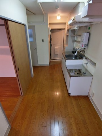 キッチン　ゆったりキッチンスペース。（※参考写真）