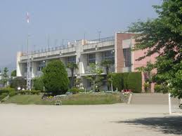 小学校　那須塩原市立豊浦小学校（小学校）まで1111m