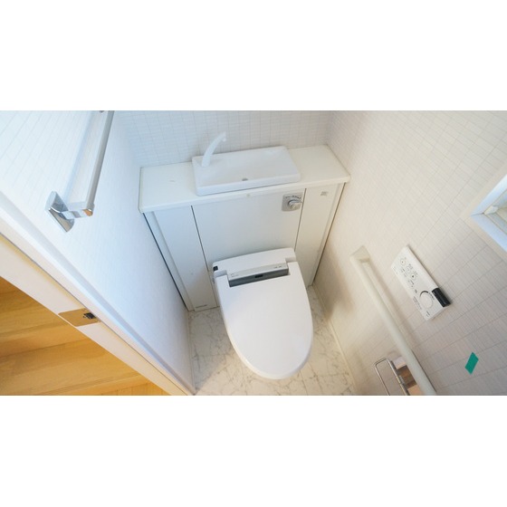 トイレ　イメージ