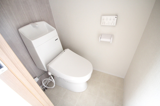 トイレ　※別部屋の写真です