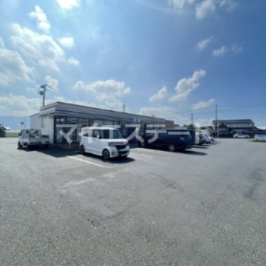 コンビニ　セブンイレブン 八代鏡店（コンビニ）まで708m