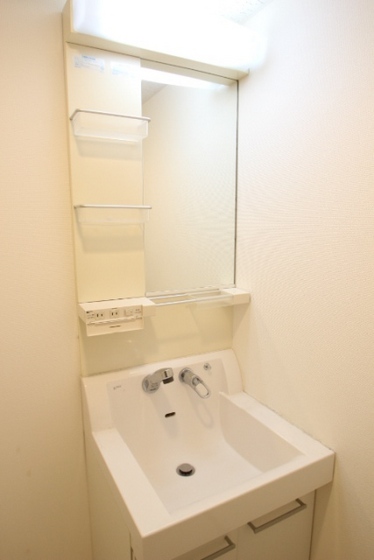 洗面設備　※別部屋の写真です