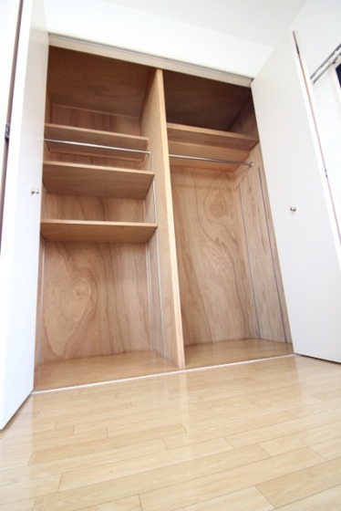 収納　※別部屋の写真です