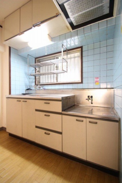 キッチン　同物件別室です。