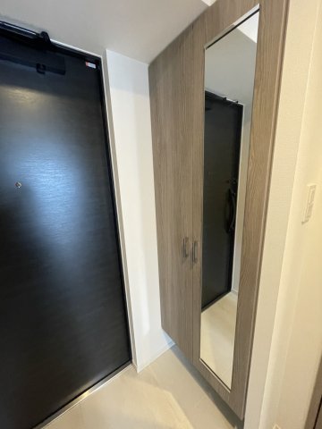 玄関　(参考)同マンション同間取り他部屋の写真