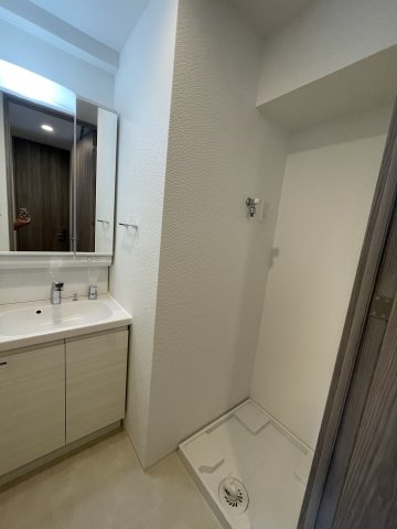 洗面設備　(参考)同マンション同間取り他部屋の写真