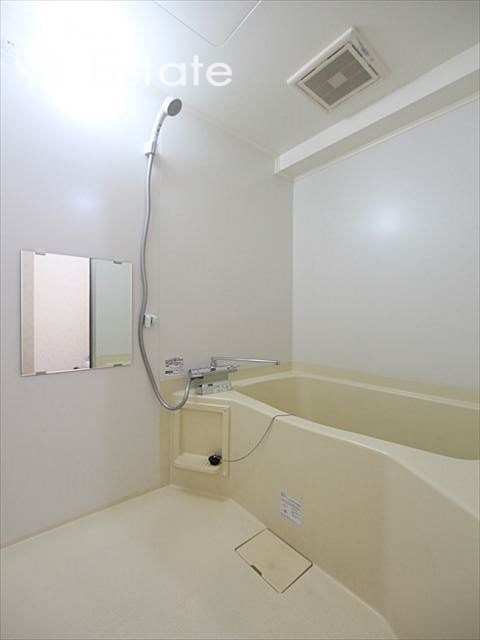 バス・シャワールーム　バスルーム