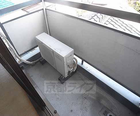 バルコニー　洗濯機はベランダに設置可能です