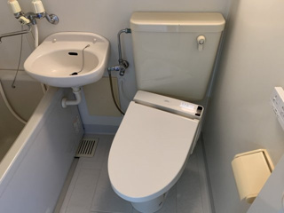 トイレ　浴室内にトイレがあります☆