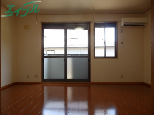 その他部屋・スペース　同型反転参考写真