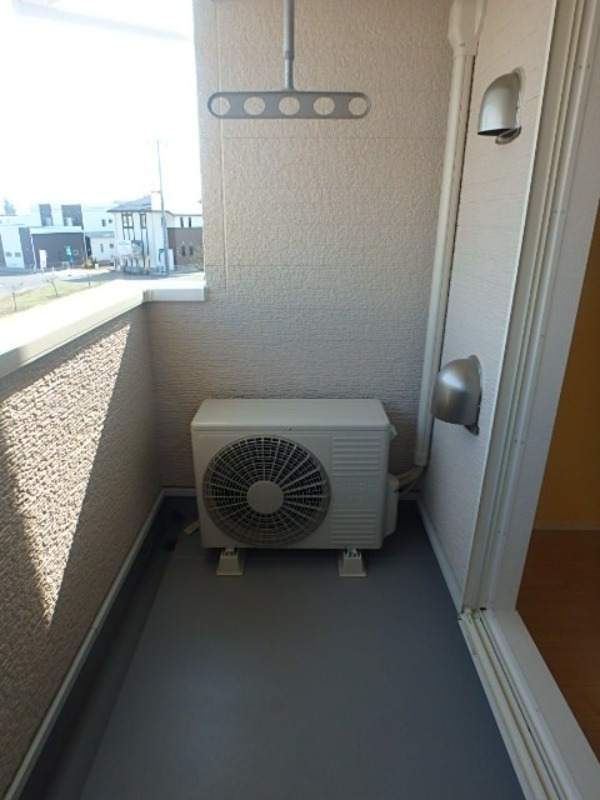 バルコニー　図面と現状に相違がある場合には現状を優先