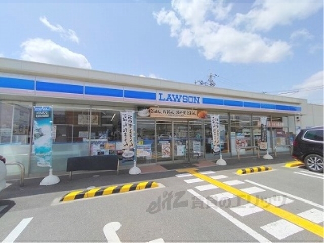 コンビニ　ローソン王寺本町２丁目店（コンビニ）まで700m