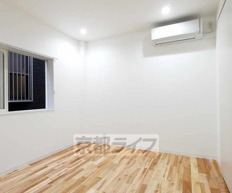 居室・リビング　きれいに生まれ変わりました。