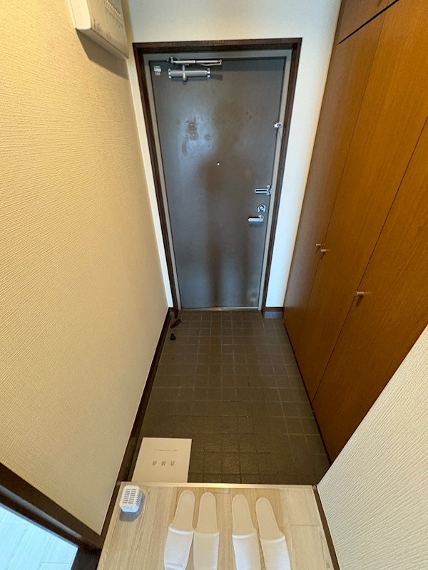 玄関　別部屋参照写真