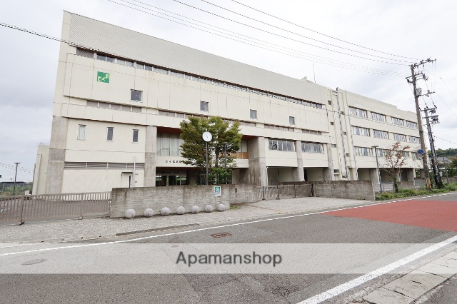 中学校　小松島南中学校（中学校）まで1262m