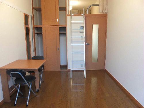 居室・リビング　居間