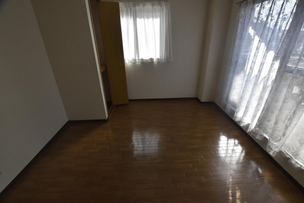 西尾マンションの内装写真