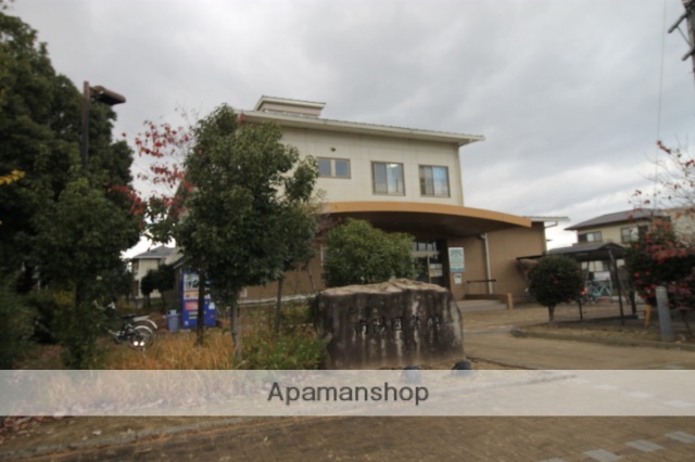 図書館　南陽図書館（図書館）まで1215m