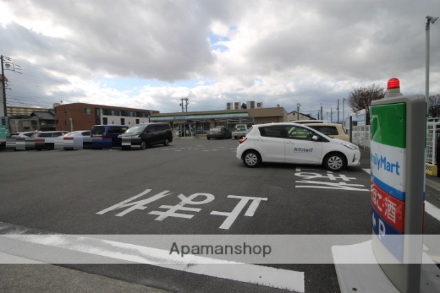 コンビニ　ファミリーマート名古屋港知多店（コンビニ）まで1227m