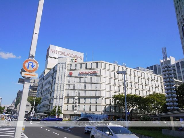 ショッピングセンター　三越（ショッピングセンター）まで876m