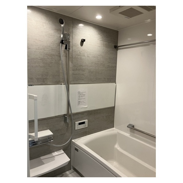 バス・シャワールーム　日々の暮らしに欠かせないお風呂です