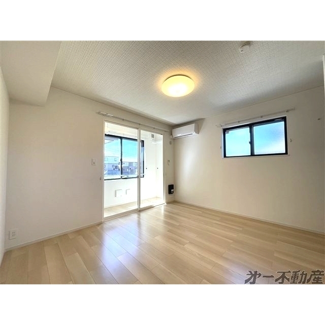 建物外観　洋室