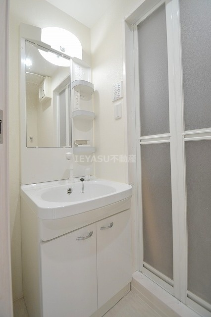 洗面設備　参考写真